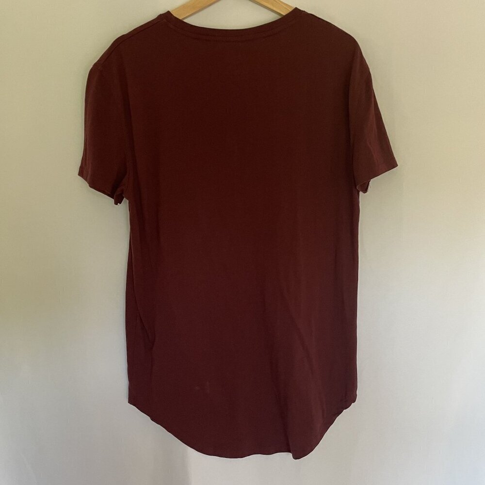 Essentials sz s red short sleeved t-shirt pocket summer top casual comfortable - Picture 7 of 7